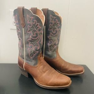 Ariat cowboy cowgirl boots, leather, square toe